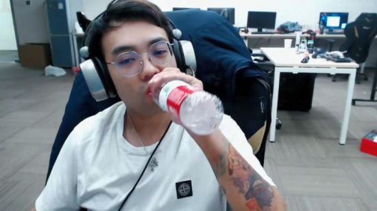 上海电竞热潮推动消费新趋势